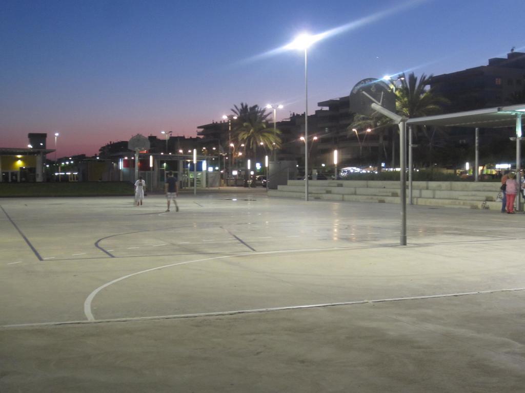 Apartamento Playa Dorada Apartment Segur de Calafell Ngoại thất bức ảnh